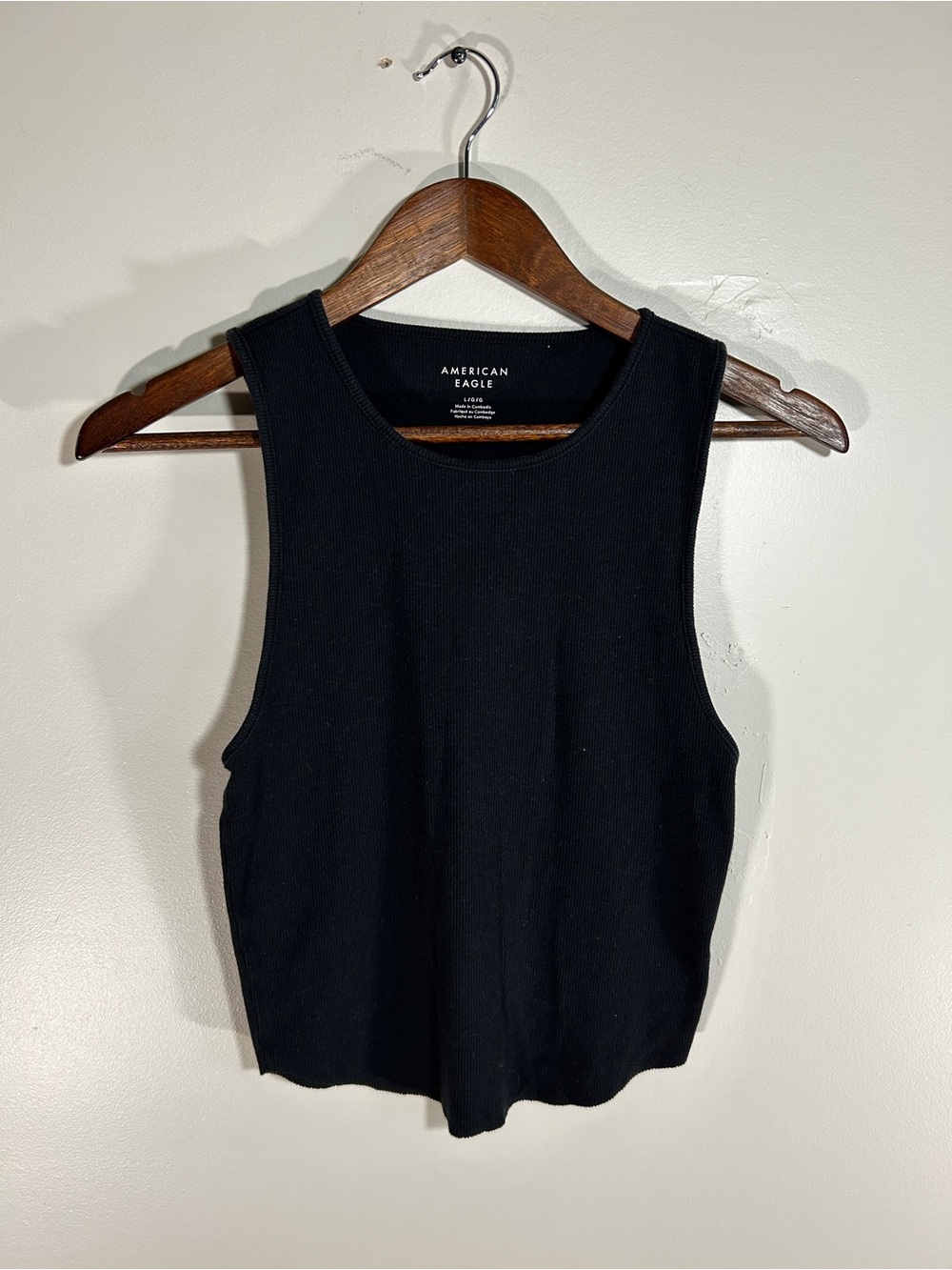 American Eagle Outfitters - The Perfect Tank Crop Tee